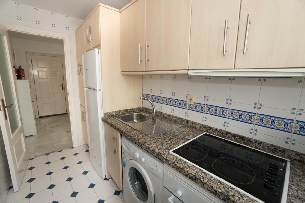 Edf. Fuentes C Bajo A Apartment Nerja Exterior photo
